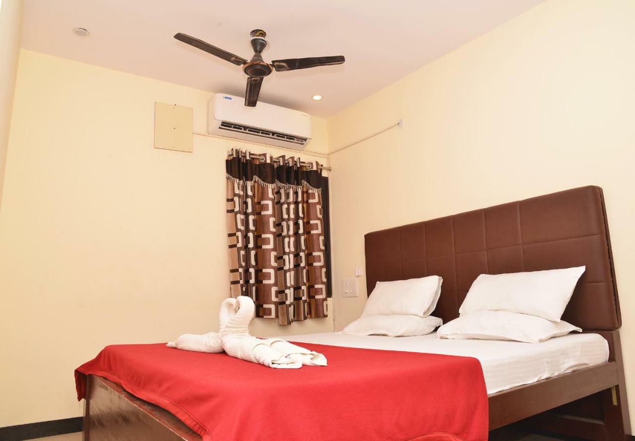 Krish Residency Hotel Мадурай Екстериор снимка