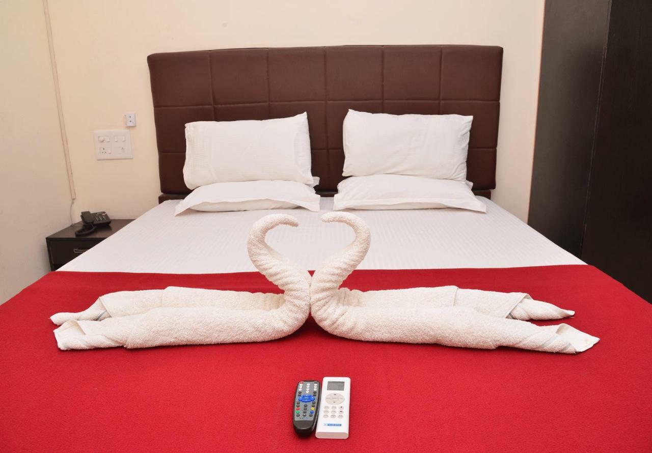Krish Residency Hotel Мадурай Екстериор снимка