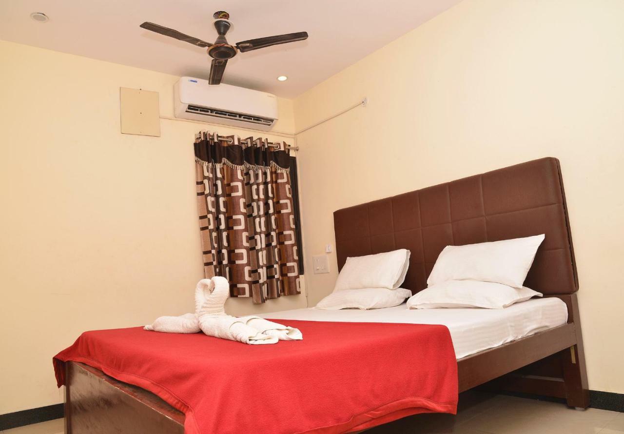 Krish Residency Hotel Мадурай Екстериор снимка